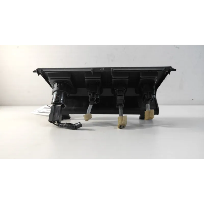 RIVESTIMENTO CONSOLLE CENTR. HONDA HR-V 2A SERIE (07/15-09/21) 1.6 I-DTEC (88KW) SUV 5P/D/1597CC