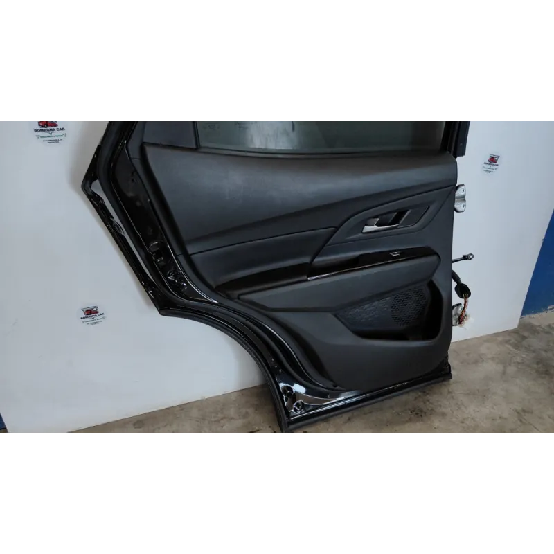 PORTA POST. SX SSANGYONG KORANDO 2020 - KORANDO 5P.  1.6D 100 KW. C MOT. 673910
