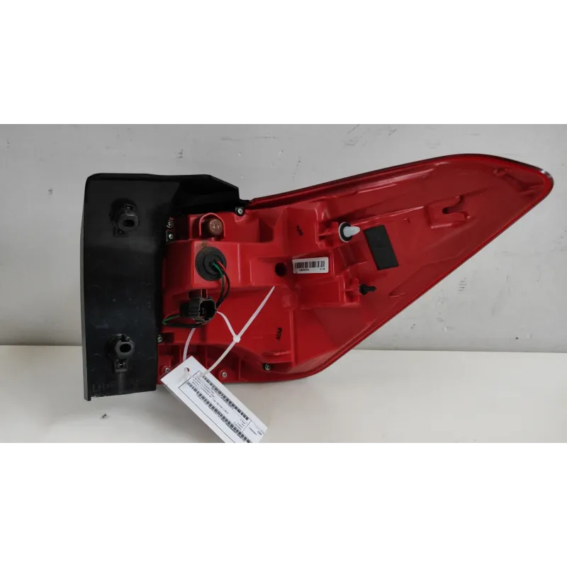 FANALE POST. PARTE EST. SX SSANGYONG KORANDO 2020 - KORANDO 5P.  1.6D 100 KW. C MOT. 673910