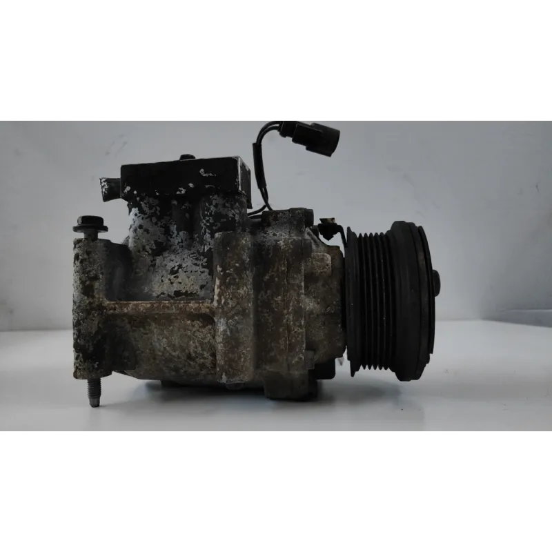 COMPRESSORE A/C FORD FOCUS (CAK) (10/01-04/05) 1.8 TDCI (74KW) BER. 3P/D/1753CC