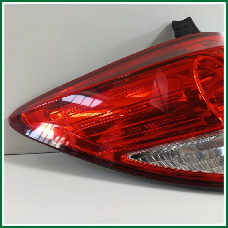 Fanale Posteriore esterno sx Chevrolet Cruze Hatchback