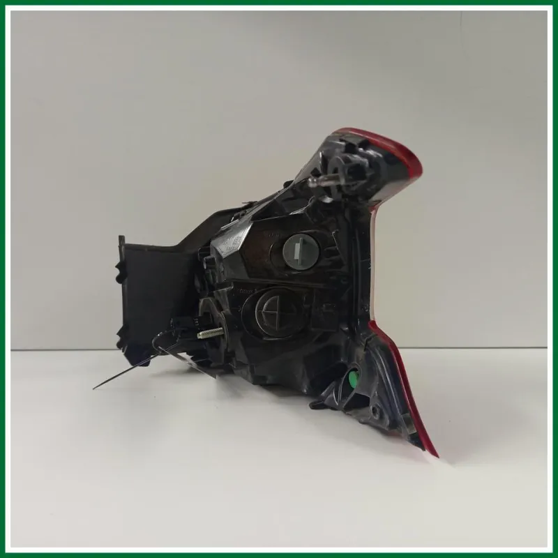 FANALE POSTERIORE lLED ESTERNO SX PEUGEOT 308 ANNO 2016 VER 1.6 DIESEL 88KW