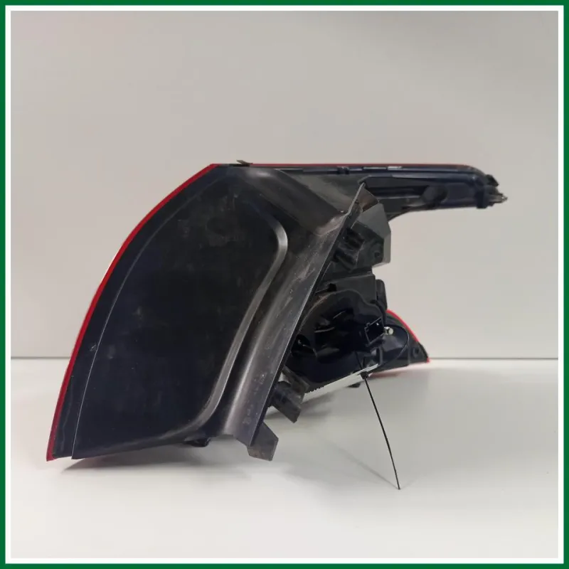 FANALE POSTERIORE lLED ESTERNO SX PEUGEOT 308 ANNO 2016 VER 1.6 DIESEL 88KW