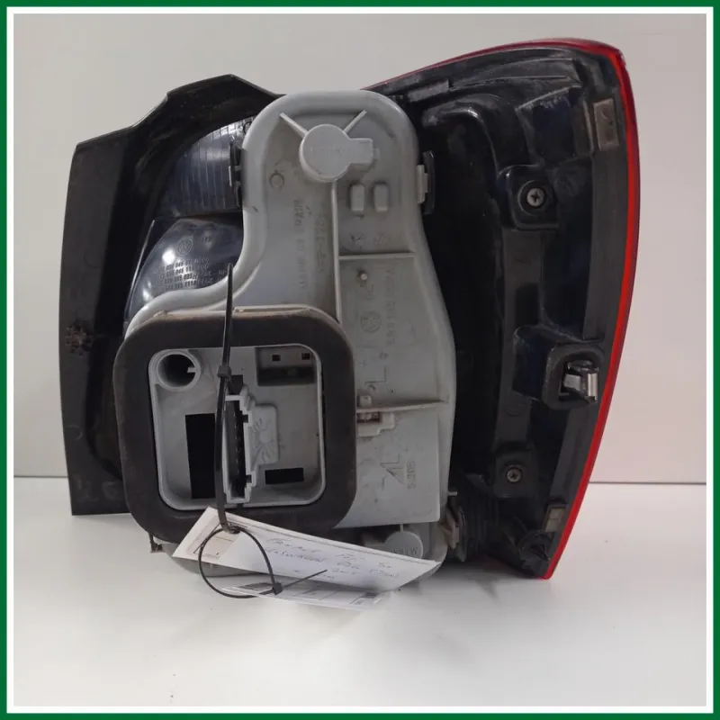 FANALE POSTERIORE SX VOLKWAGEN POLO ( 2009-2015 ) PRE-RESTYLING