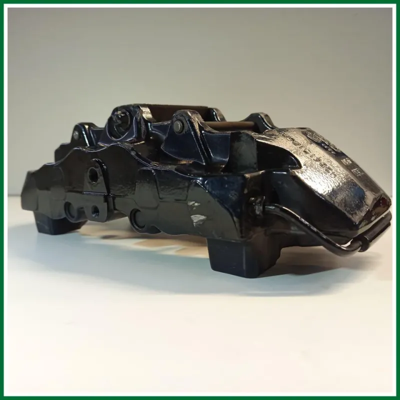 PINZA ANTERIORE DX BREMBO 8 POMPANTI AUDI R8 2007 ( NON VERSIONE CARBOCERAMICA)