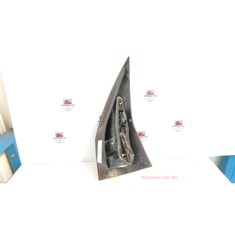 FANALE POST. SX. RENAULT MEGANE 2A SERIE (09/02-02/06) 1.4 16V BER. 3P/B/1390CC