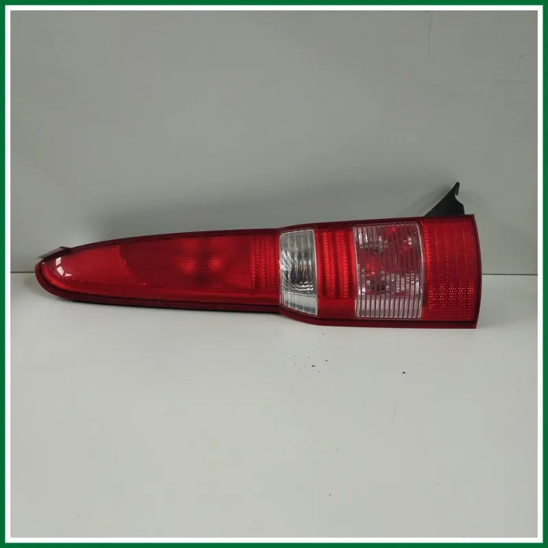 fanale posteriore sx fiat panda anno 2004