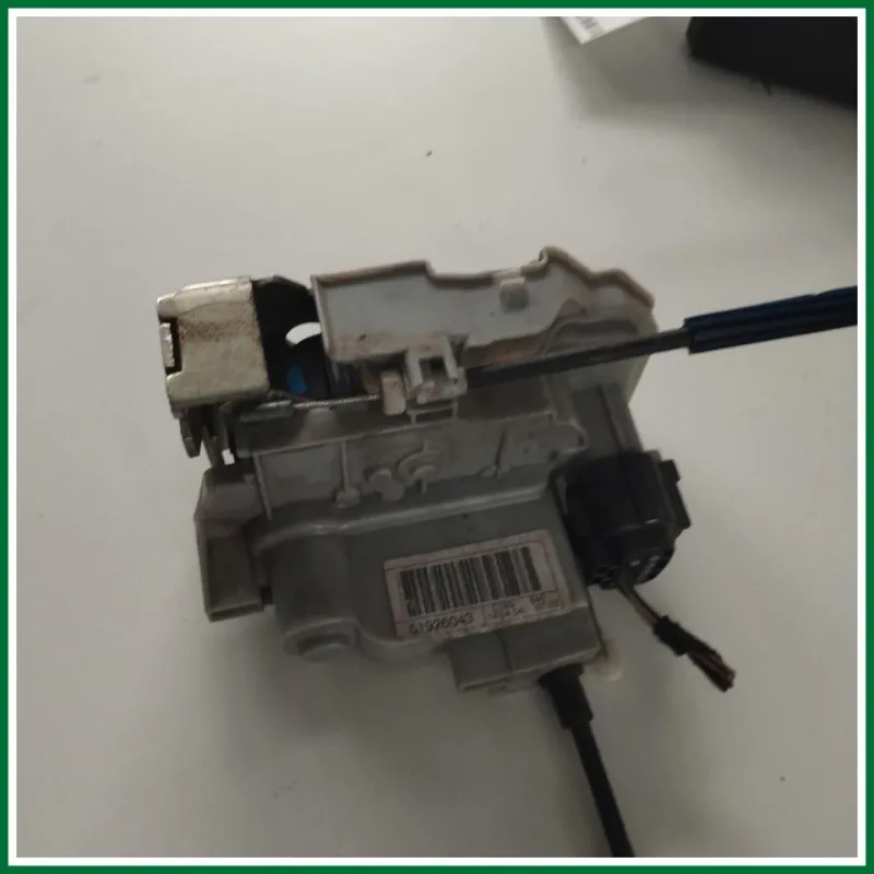 serratura elettrica porta anteriore dx