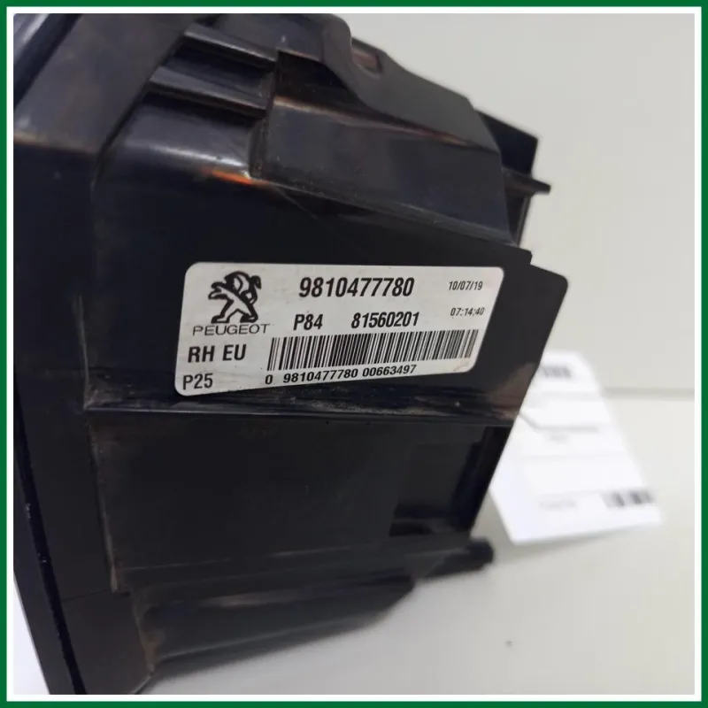 Fanale Posteriore Interno DX Led Peugeot 2008(2016-2020)Pre-Restyling