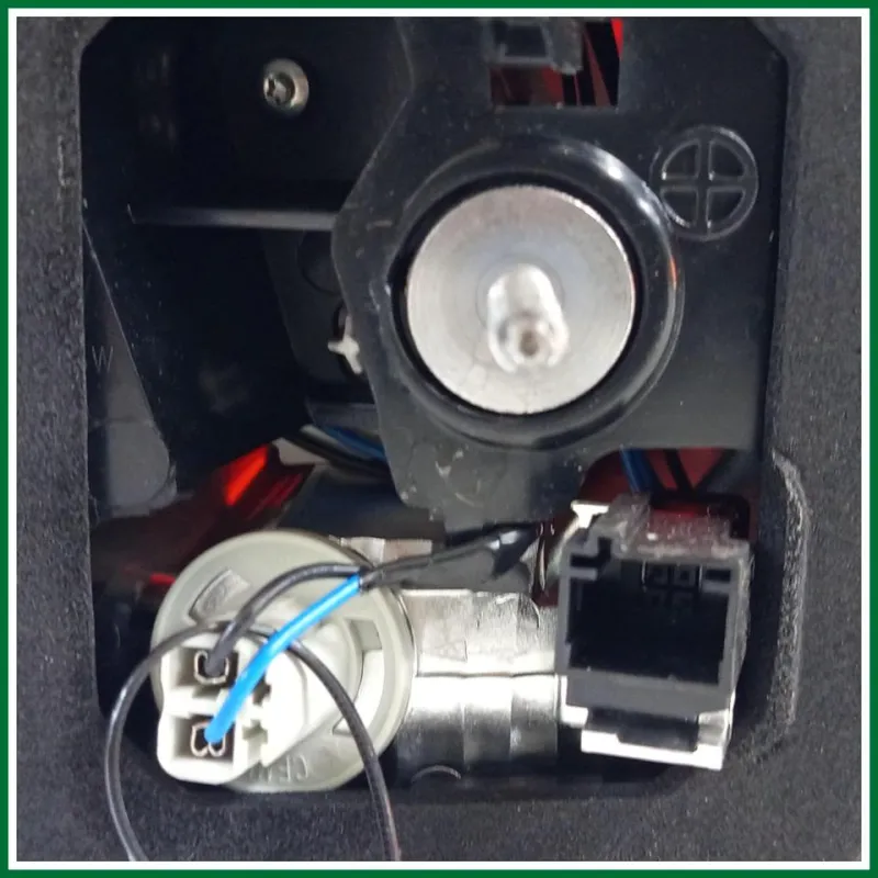 Fanale Posteriore Interno DX Led Peugeot 2008(2016-2020)Pre-Restyling