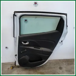 PORTA POSTERIORE DESTRA RENAULT CLIO 4 ANNO 2013 COLORAZIONE BIANCO (GRAFFI VEDERE FOTO)