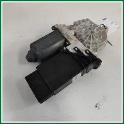 MOTORINO ALZACRISTALLI CON CENTRALINA INTEGRATA LATO DX (PASSEGGERO) VOLKSWAGEN NEW BEETLE ANNO 2001
