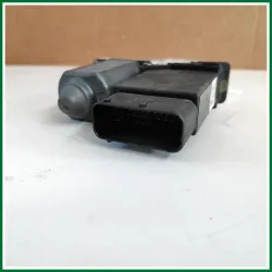 MOTORINO ALZACRISTALLI CON CENTRALINA INTEGRATA LATO DX (PASSEGGERO) VOLKSWAGEN NEW BEETLE ANNO 2001