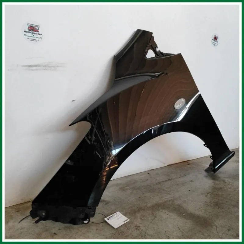 PARAFANFANGO ANTERIORE SX MAZDA 2 (2009) COL. NERO ALCUNI SEGNI VEDI FOTO