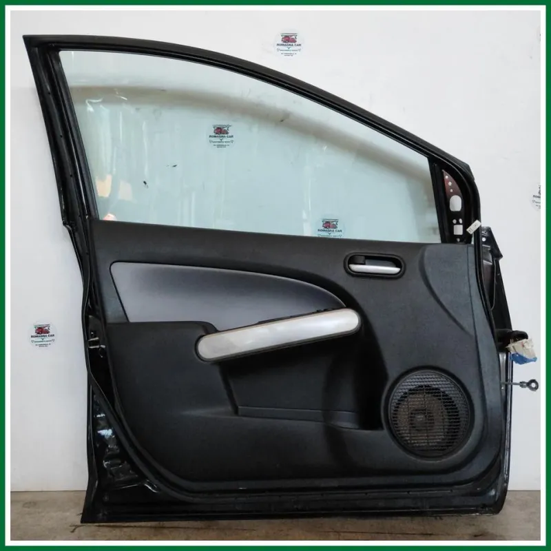 PORTA ANTERIORE SX COMPLETA MAZDA 2 (2009) COL. NERO ESCLUSO RETROVISORE ALCUNI SEGNI VEDI FOTO