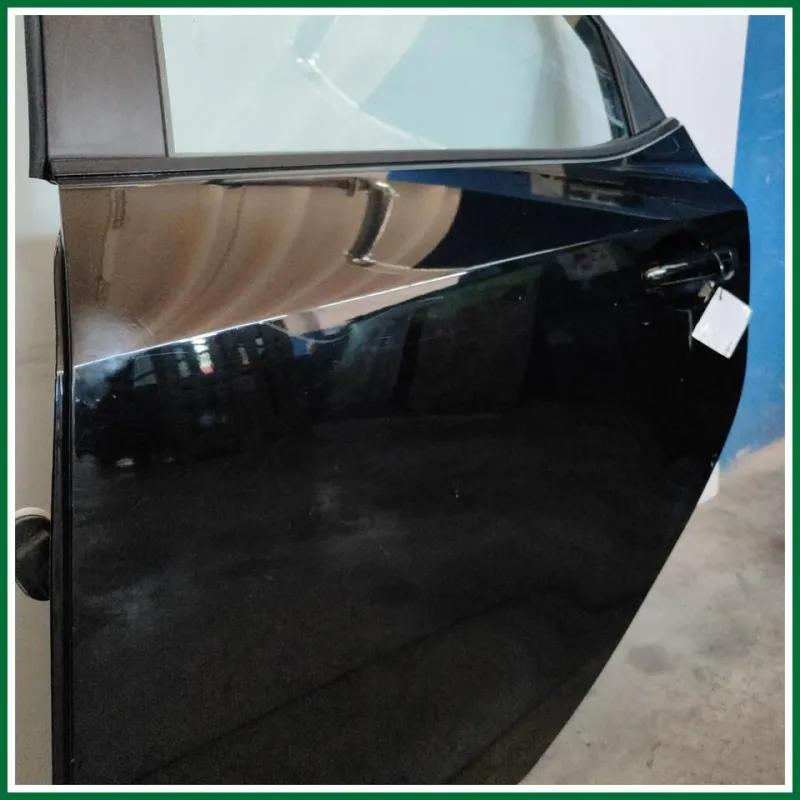 PORTA POSTERIORE SX COMPLETA MAZDA 2 (2009) COL. NERO ALCUNI SEGNI VEDI FOTO
