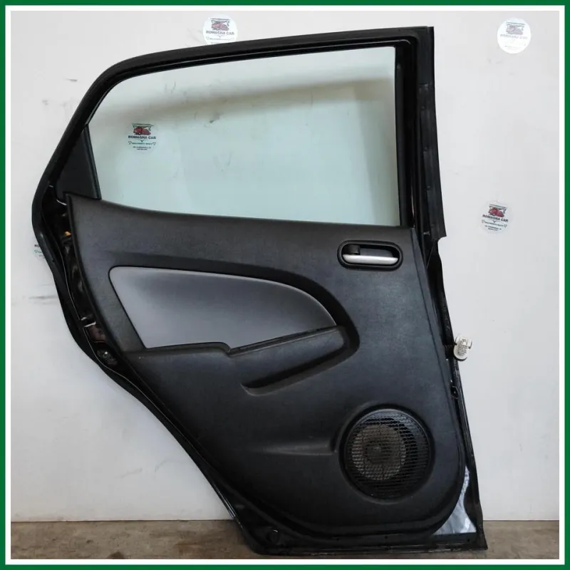 PORTA POSTERIORE SX COMPLETA MAZDA 2 (2009) COL. NERO ALCUNI SEGNI VEDI FOTO