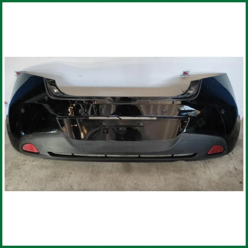 PARAURTI POSTERIORE COMPLETO MAZDA 2 (2009) COL. NERO ALCUNI SEGNI VEDI FOTO