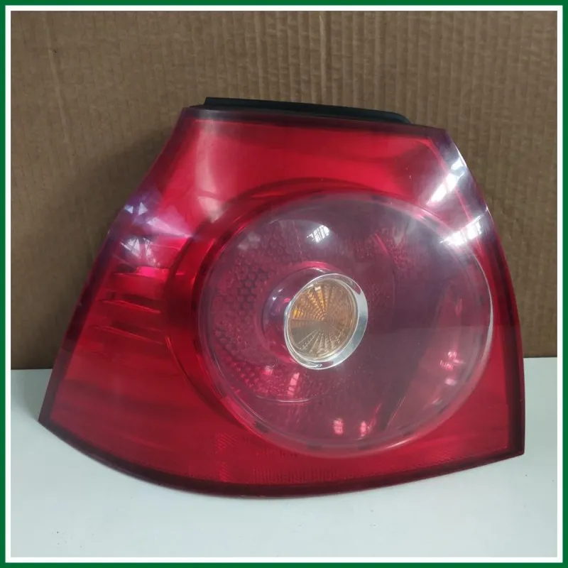 FANALE POSTERIORE ESTERNO SX GOLF 5 ANNO 2004 VER 1.9 DIESEL 77KW
