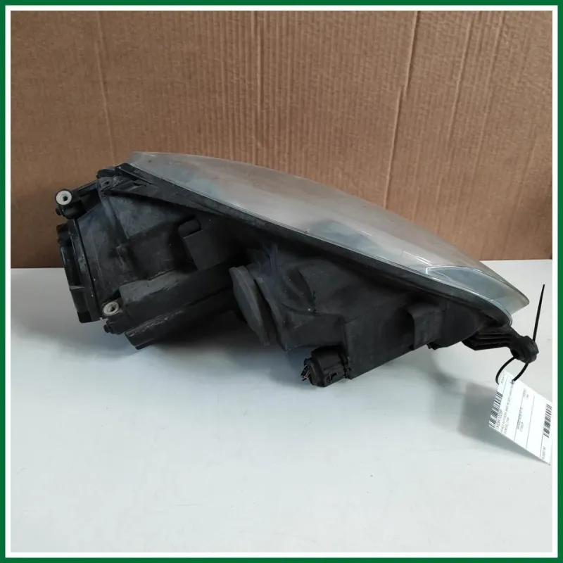 FANALE ANTERIORE SINISTRO GOLF 5 ANNO 2004 VER 1.9 DIESEL 77KW