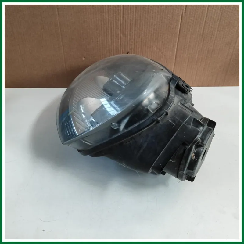 FANALE ANTERIORE SINISTRO GOLF 5 ANNO 2004 VER 1.9 DIESEL 77KW