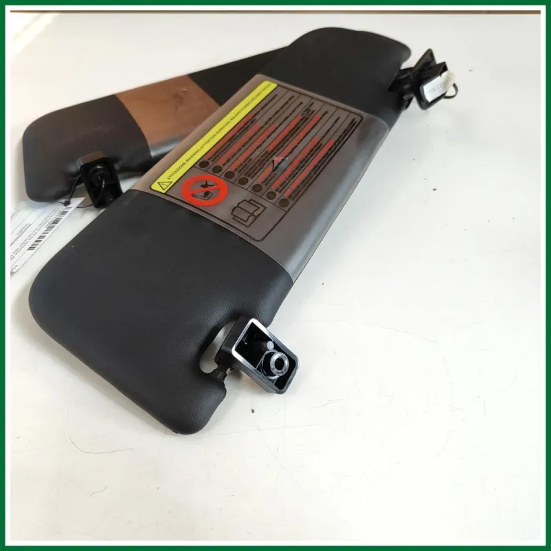 ALETTA PARASOLE DX-SX VERSIONE ABARTH FIAT 500 (3P) C/AGGANCI ALCUNI SEGNI VEDI FOTO