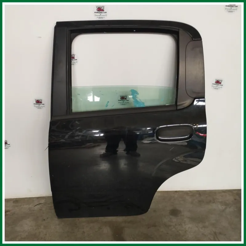 PORTA POSTERIORE SINISTRA FIAT PANDA ANNO 2013 VER 1.2 B/MET KW 51 COLORAZIONE NERO COMPLETA