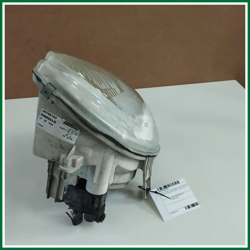 PROIETTORE ANTERIORE DX FIAT SEICENTO ANNO (2002) ATTACCHI INTEGRI C/ FRECCIA LATERALE