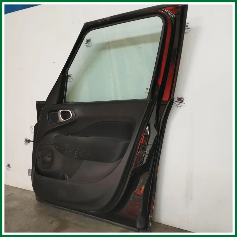 PORTIERA ANT. DX FIAT 500L ANNO 2016 VER. 0.9 KW 62 B/MET COD. MOT. 312A2000 (AMMACCATURA VEDERE FOTO)