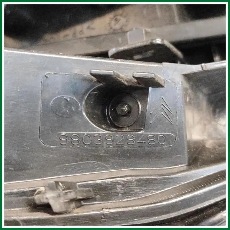 FANALE POSTERIORE EST. DX CITROEN C3 ANNO 2017 ALCUNI LIEVI SEGNI VEDI FOTO
