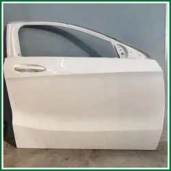 PORTA ANT DX MERCEDES CLASSE A W 176(SOLO CARROZERIA) VERS 1.5 KW 80 DIESEL COD MOT K9K ( AUTO INCENDIATA