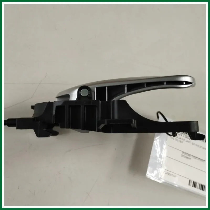 MANIGLIA INT .ANT. SX KIA STONIC 2024 VERS. GT LINE COL SILVER