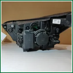 PROIETTORE DX LED KIA STONIC LIFT 2024 ALCUNI SEGNI (RIPARATO NELLA PARTE POSTERIORE ) VERS1.0 73 KW COD MOT GELF GTLINE