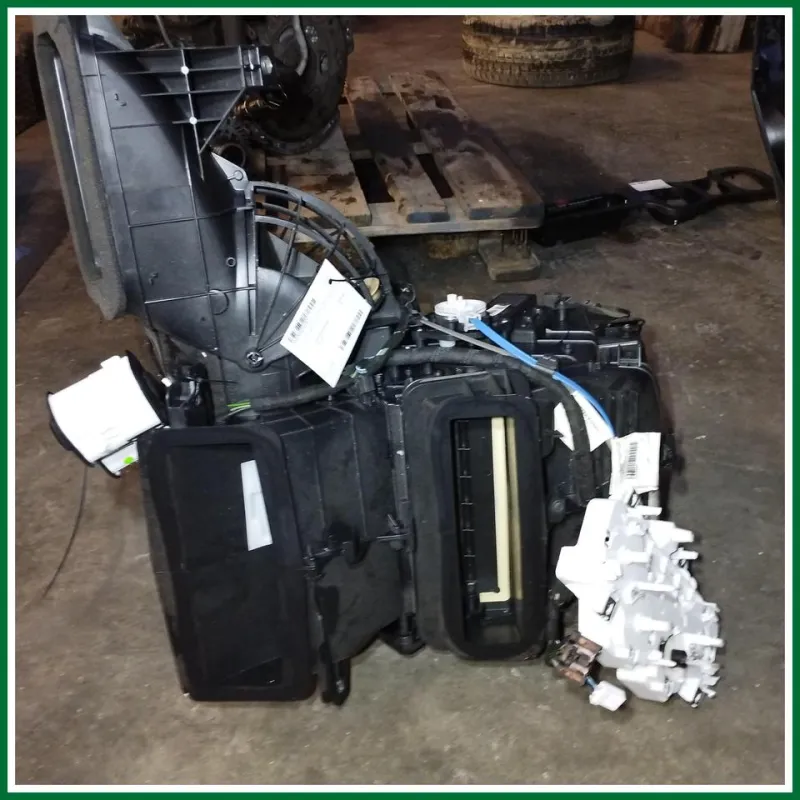 SCATOLA A/C C/BLOCCO COMANDI ABITACOLO DENSO FIAT PANDA HYBRID 2020 VER 1.0 KW 51 COD MOT 46341162