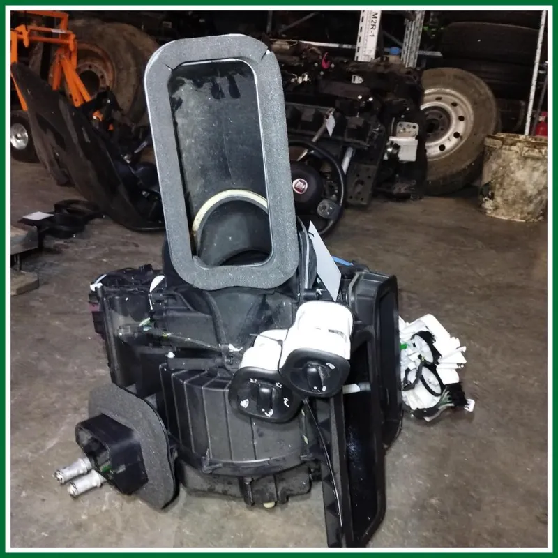 SCATOLA A/C C/BLOCCO COMANDI ABITACOLO DENSO FIAT PANDA HYBRID 2020 VER 1.0 KW 51 COD MOT 46341162