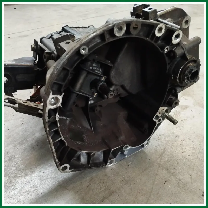 CAMBIO MANUALE A 5 MARCE FIAT PANDA 1.3 44 KW BENZ COD MOTORE 188A4000 ANNO 2007 KM 100.000 COMPATIBILE CON FIAT PUNTO- LANCIA Y