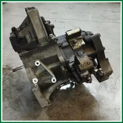 CAMBIO MANUALE A 5 MARCE FIAT PANDA 1.3 44 KW BENZ COD MOTORE 188A4000 ANNO 2007 KM 100.000 COMPATIBILE CON FIAT PUNTO- LANCIA Y