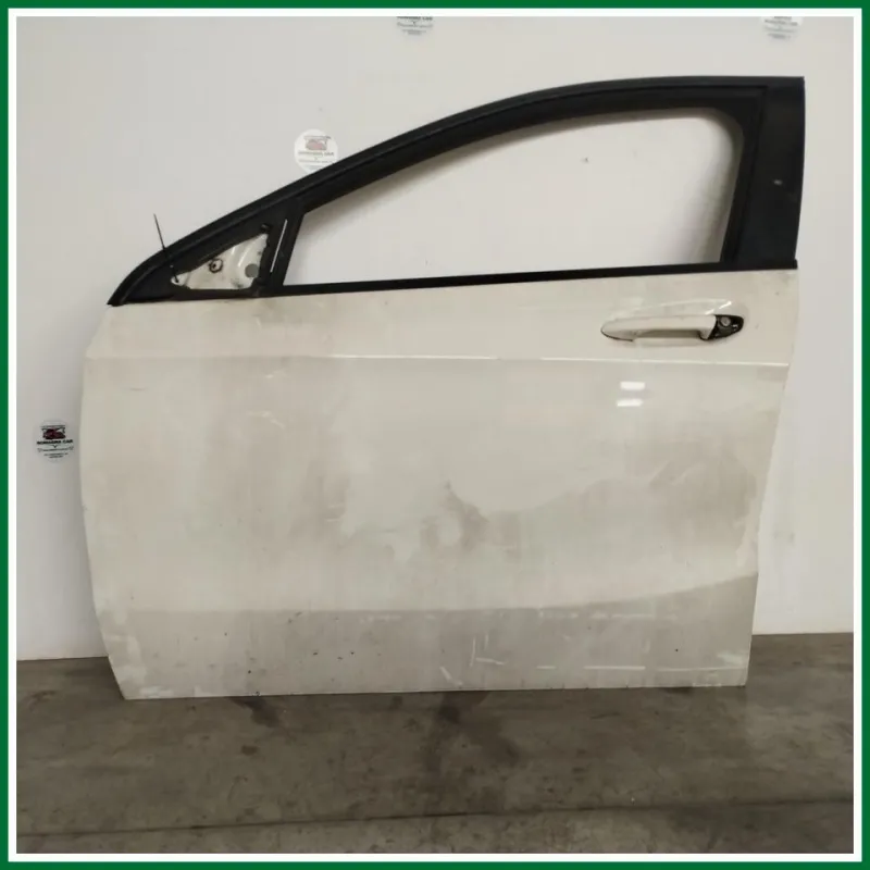 PORTIERA ANTERIORE SX (SOLO CARROZZERIA) CLASSE A W176 2016 VER 1.5 KW 80 COD MOT K9K (AUTO INCENDIATA)