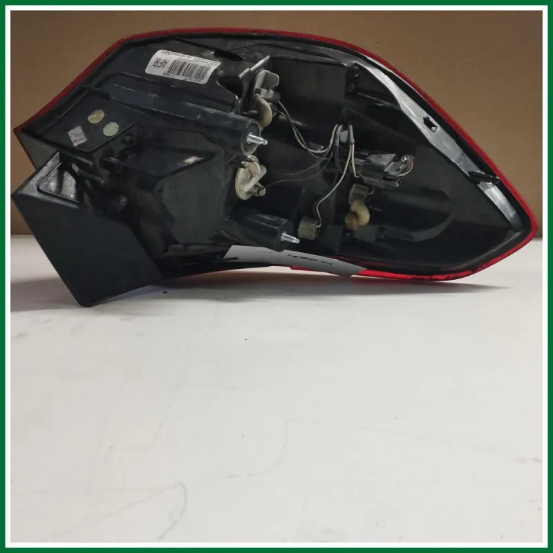 FANALE POST. ESTERNO DX OPEL ASTRA 2011 VER 1.7 KW 92 COD MOT A17DTR