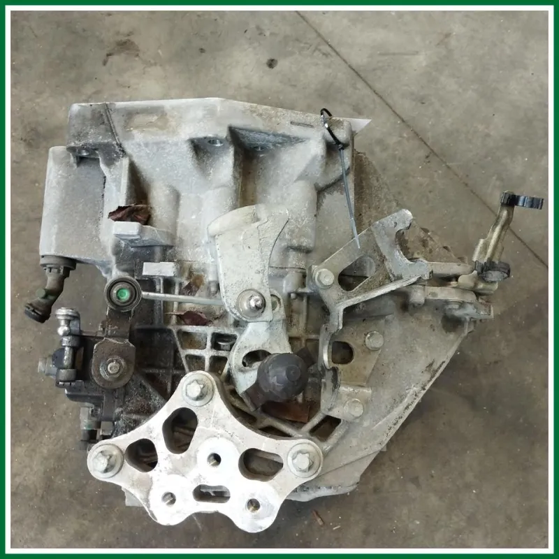 CAMBIO MANUALE 6 MARCE ANNO 2014 FIAT 500L VERS 1.4 KW 88 BENZ COD MOT 940B7000 KM 98.800
