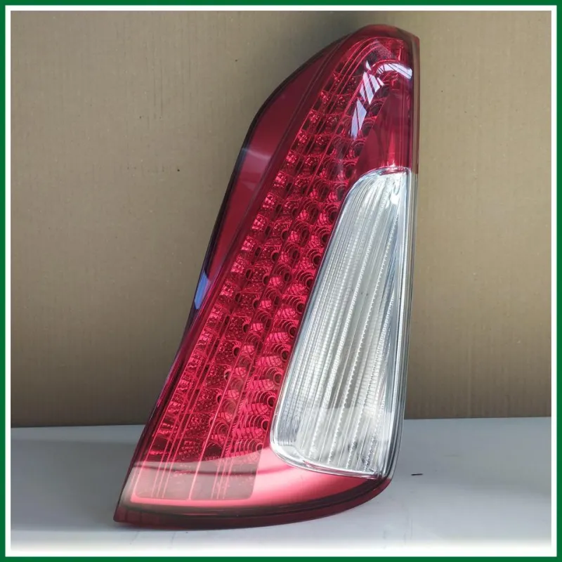 FANALE POSTERIORE DX LED LANCIA MUSA II PROD 03/2009