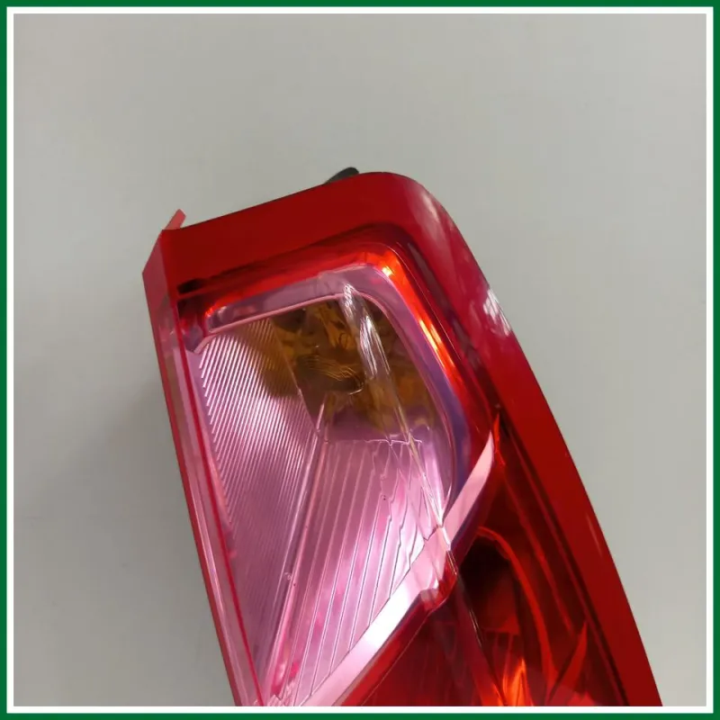 fanale posteriore dx fiat punto anno 2008