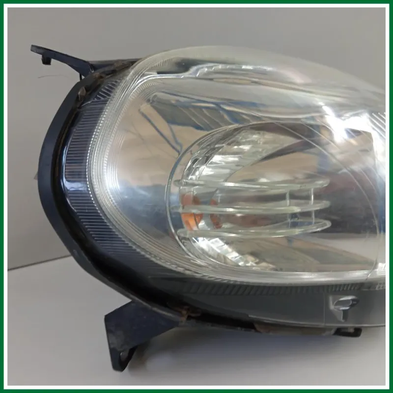 proiettore anteriore dx fiat punto anno 2008