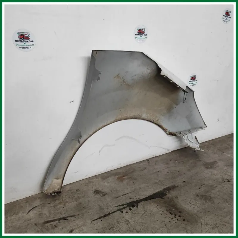 parafango anteriore sx citroen c3 anno 2010