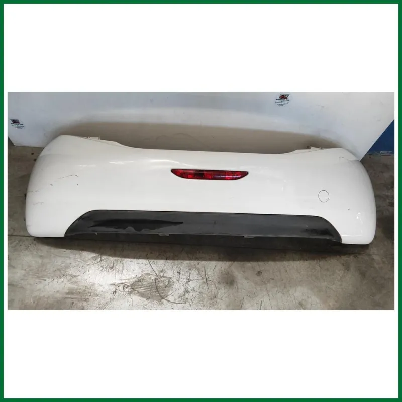 paraurti post. peugeot 308 anno 2012