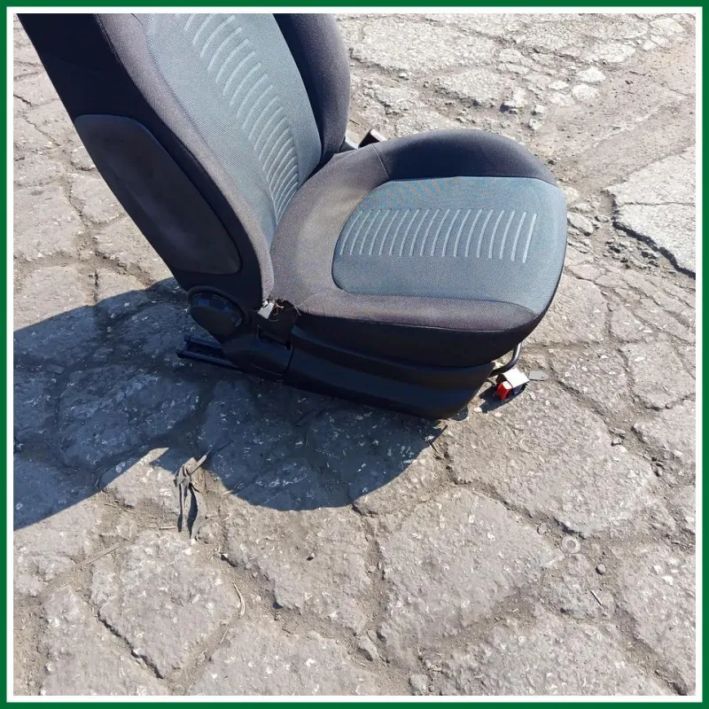 sedile anteriore dx fiat punto anno 2008