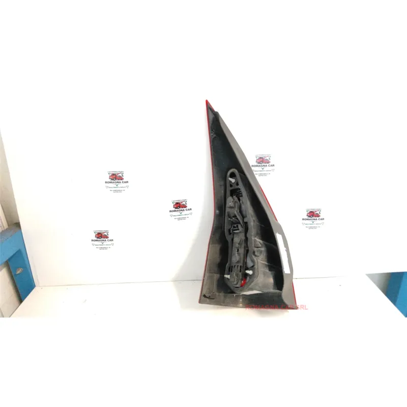 FANALE POST. DX. RENAULT MEGANE 2A SERIE (09/02-02/06) 1.4 16V BER. 3P/B/1390CC