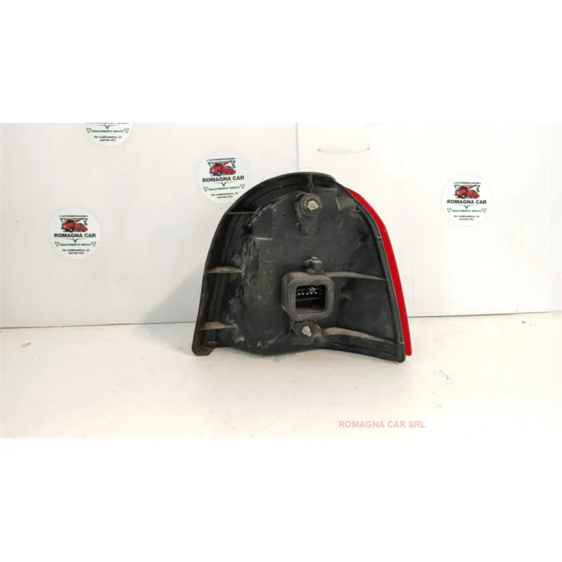 FANALE POST. 09/04 SX. RENAULT TWINGO 1A SERIE (08/98-09/07) 1.2 16V BER. 3P/B/1149CC