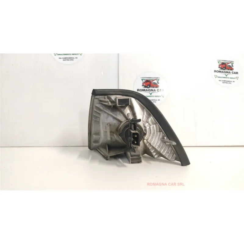 FANALINO ANT. DX. BMW SERIE 3 (E36) (12/90-09/99) 316I BER. 4P/B/1596CC