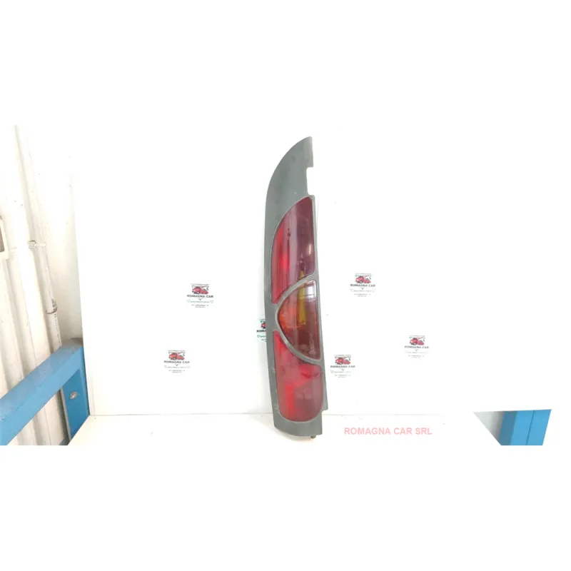 FANALE POST. PORTELLO SX. RENAULT KANGOO (08/97-04/03) 1.2 MNV 4P/B/1149CC